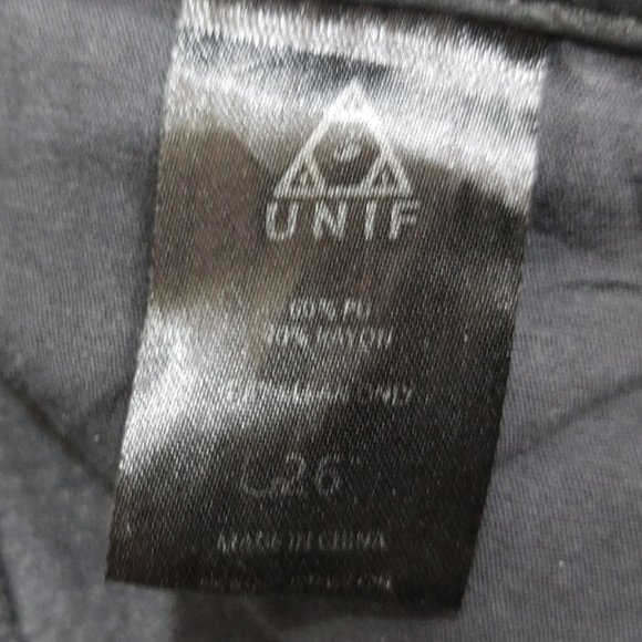 💥KILLER DESING💥UNIF Jagger Studded Leather Short in Black - Picture 12 of 13